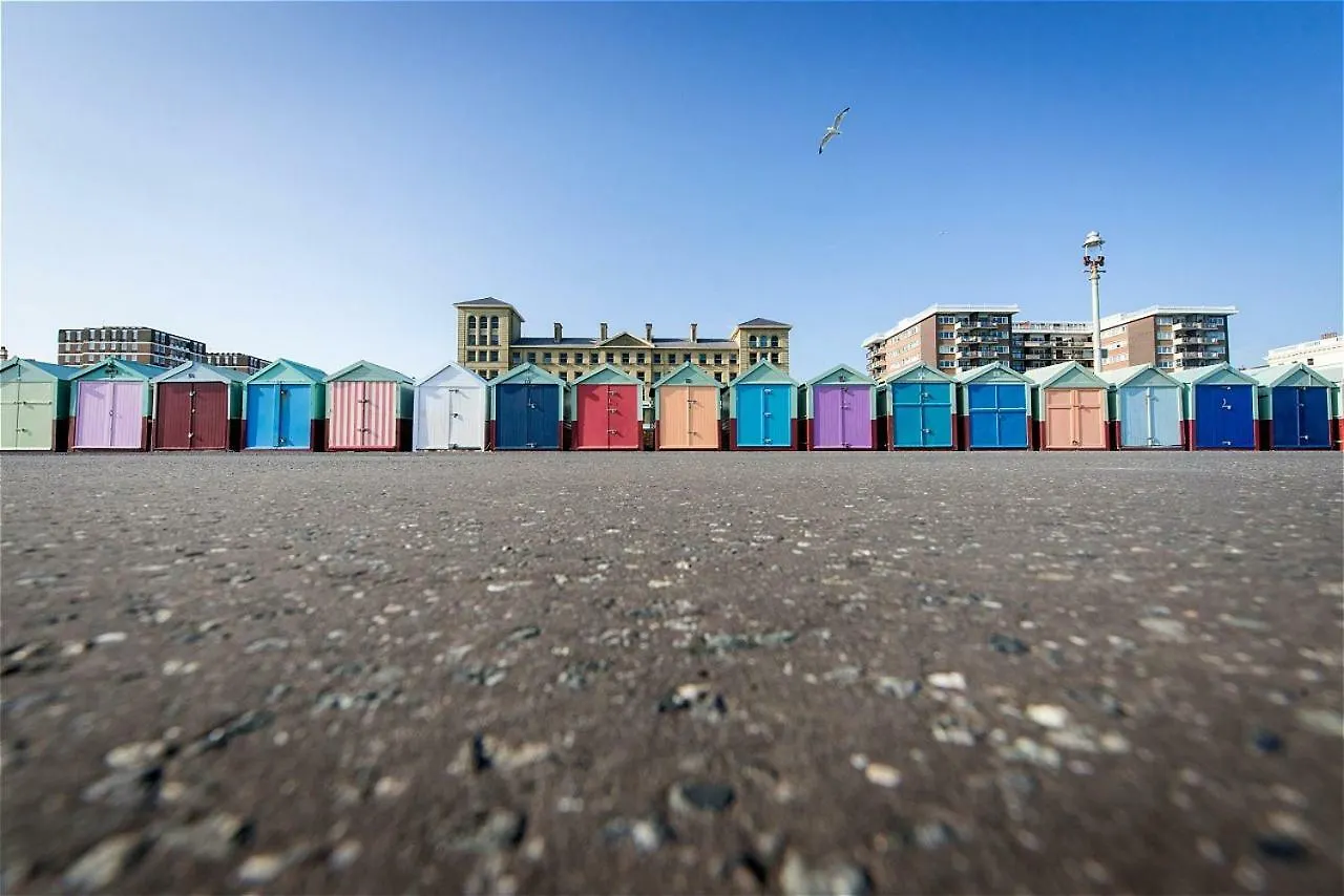 Great 2 Bedroom Apt By The Beach And Town Brighton Apartamento